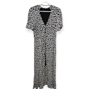 EUC Express Dress Long Back